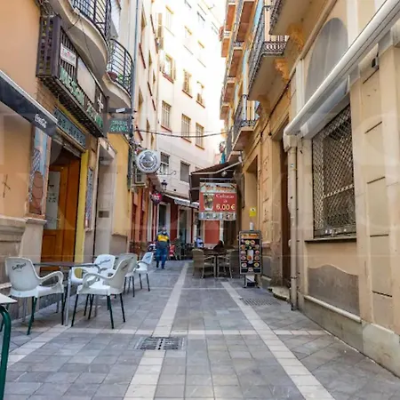 Holidays2malaga Capitan Renovated With Patio & Balconies In The Center Apartamento Málaga
