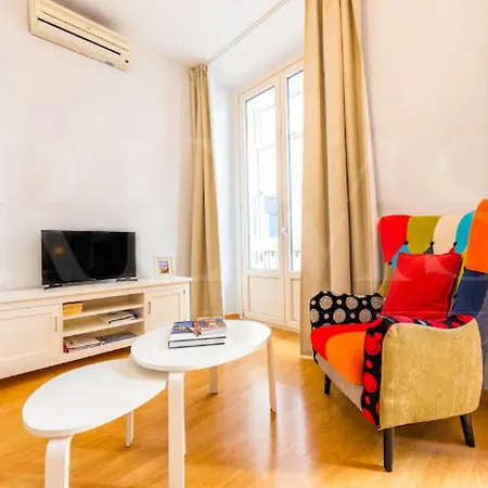 Holidays2malaga Capitan Renovated With Patio & Balconies In The Center Apartment