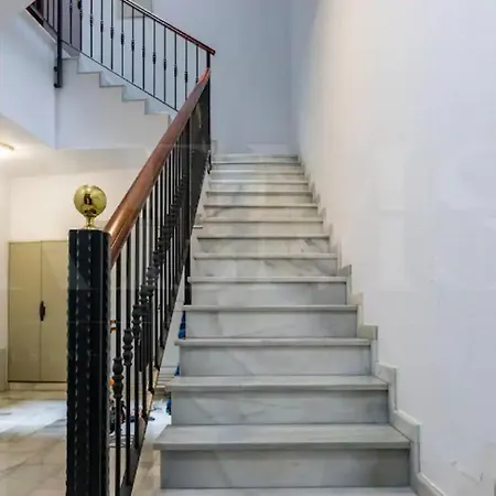 Holidays2malaga Capitan Renovated With Patio & Balconies In The Center Apartment *